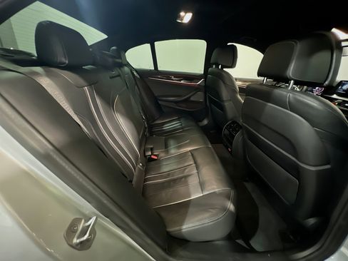 Used 2020 BMW 540i w/ Premium Package RWD image 22