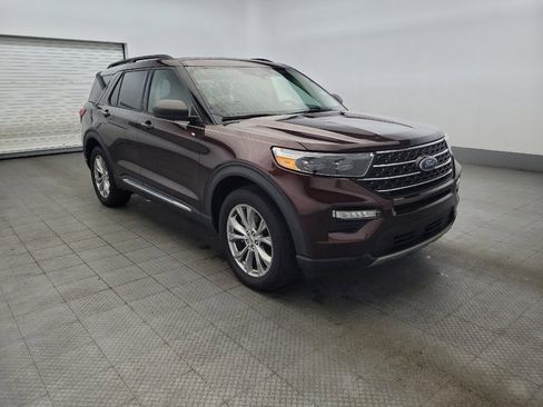 Used 2020 Ford Explorer XLT w/ Equipment Group 202A image 13