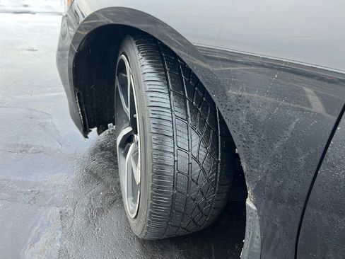 Used 2018 Honda Accord Sport image 30