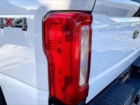 Used 2024 Ford F250 XLT image 44