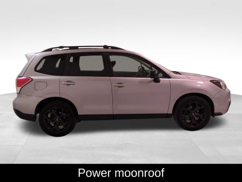 Used 2018 Subaru Forester 2.5i Premium image 3