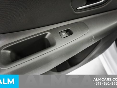 Used 2025 Hyundai Elantra Sport image 52