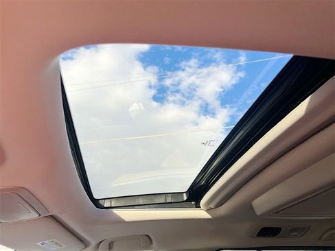 Used 2025 Honda Odyssey Touring image 22