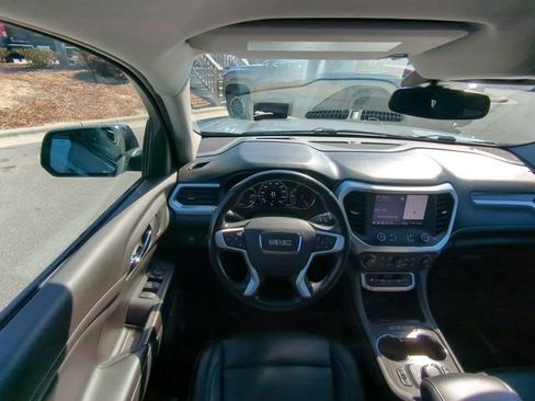 Used 2022 GMC Acadia SLT w/ Elevation Edition image 39