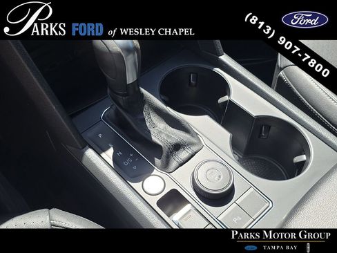 Used 2020 Volkswagen Atlas Cross Sport SE w/ Towing Package AWD/4WD image 25