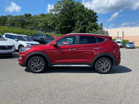 Used 2021 Hyundai Tucson Limited image 2