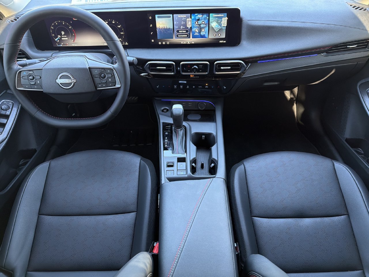Used 2027 Nissan Sentra SR w/ SR Premium Package FWD image 2