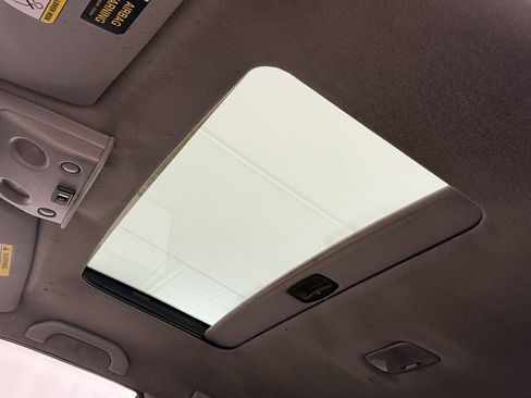 Used 2001 Mitsubishi Montero Sport XS image 7