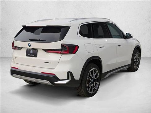 New 2026 BMW X1 xDrive28i w/ Technology Package image 2