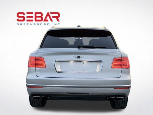 Used 2019 Bentley Bentayga AWD/4WD image 9