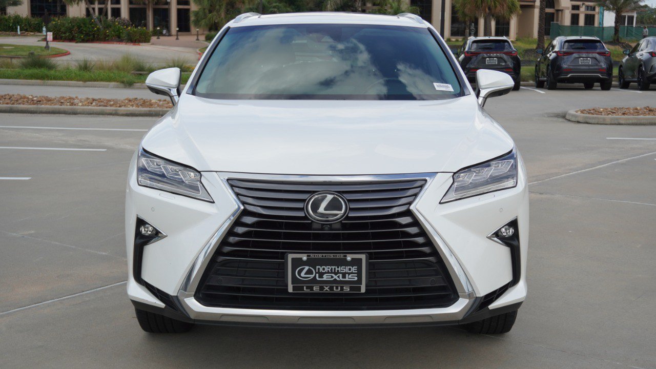 Used 2019 Lexus RX 350L Luxury w/ Accessory Package AWD/4WD image 3