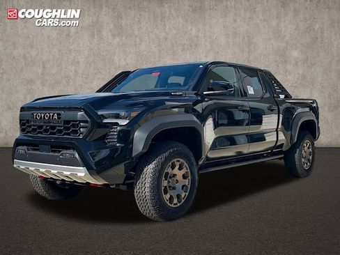 New 2025 Toyota Tacoma Trailhunter image 11