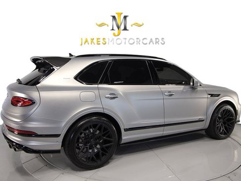 Used 2023 Bentley Bentayga Speed image 18