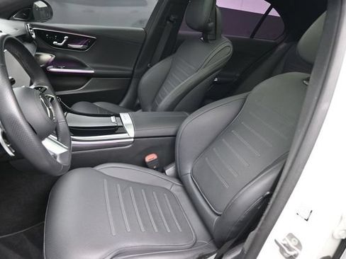 Certified 2025 Mercedes-Benz C 300 Sedan image 33