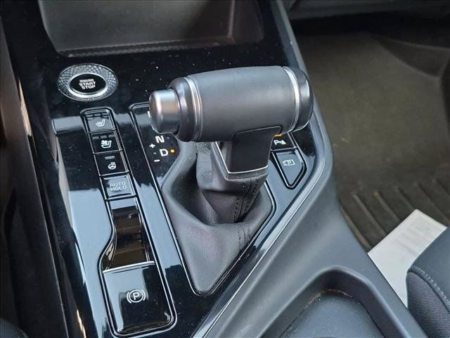 Used 2023 Kia Niro SX Touring FWD image 10