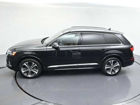 Used 2022 Audi Q7 3.0T Premium Plus w/ Premium Plus Package AWD/4WD image 30