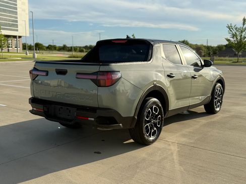 Used 2022 Hyundai Santa Cruz SEL w/ Cargo Package AWD/4WD image 4