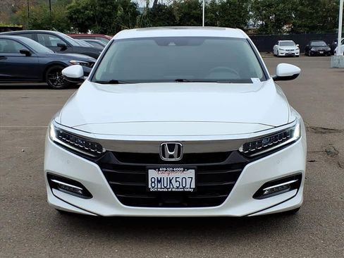 Certified 2019 Honda Accord Touring image 2