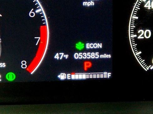 Used 2024 Honda Pilot TrailSport image 16