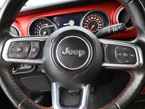 Used 2020 Jeep Gladiator Rubicon AWD/4WD image 15