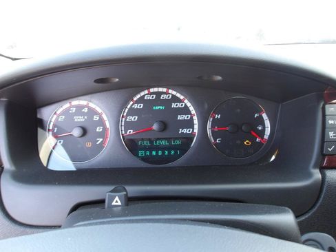 Used 2007 Chevrolet Impala SS FWD image 17