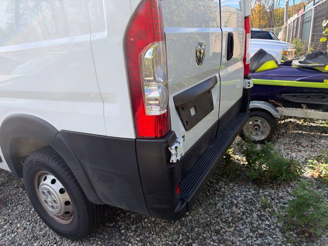 Used 2025 RAM ProMaster 2500 w/ Convenience Group FWD image 8