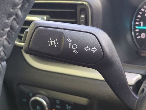 Used 2023 Ford Explorer XLT w/ Equipment Group 202A image 29