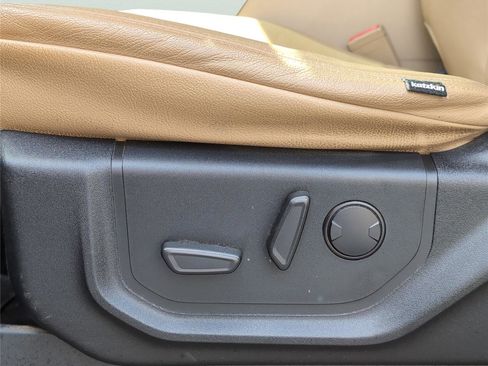 Used 2019 Ford F150 XLT w/ Equipment Group 302A Luxury image 19