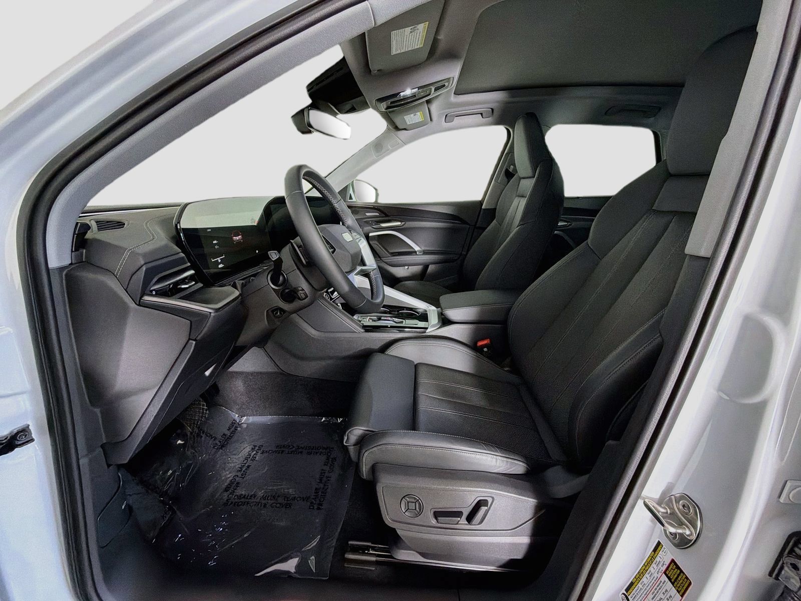 Certified 2025 Audi Q5 Premium w/ Premium Plus AWD/4WD image 21