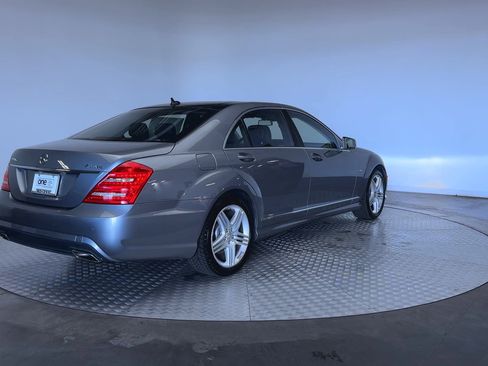 Used 2012 Mercedes-Benz S 550 4MATIC image 8