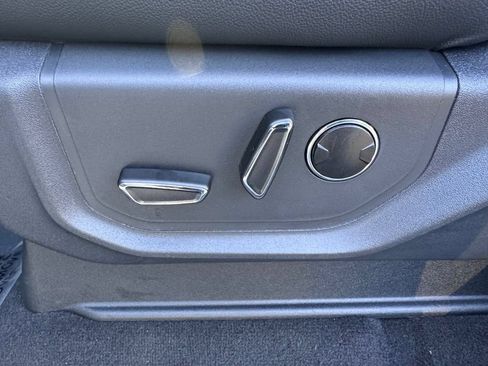 Used 2024 Ford Expedition Limited RWD image 22