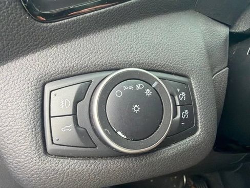 Used 2018 Ford Escape Titanium AWD/4WD image 27