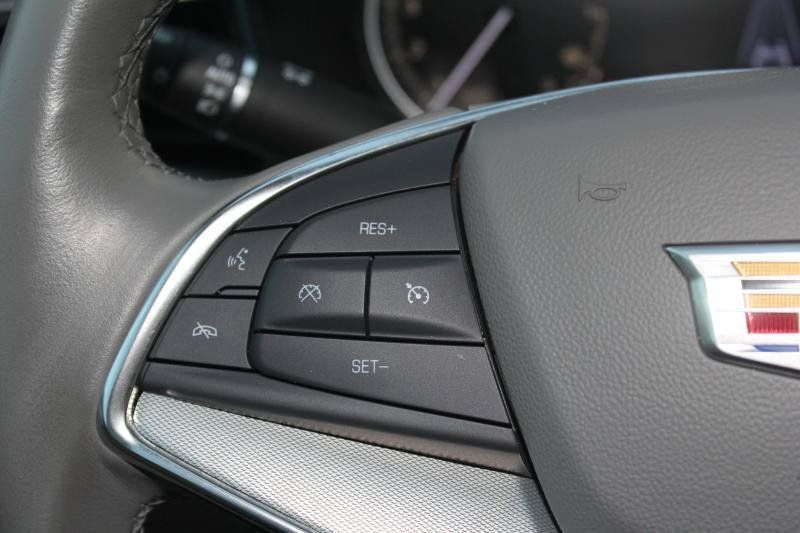 Used 2023 Cadillac XT5 Premium Luxury w/ LPO, Floor Liner Package AWD/4WD image 29