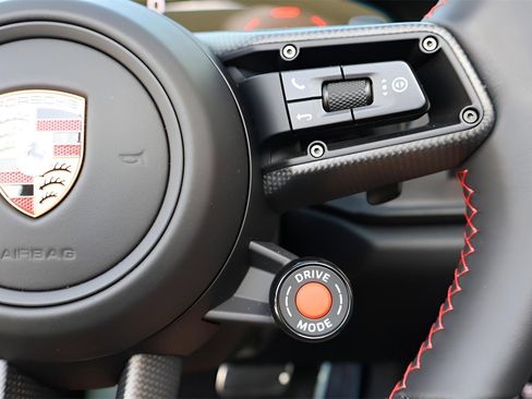 Used 2026 Porsche 911 Targa 4 GTS image 16