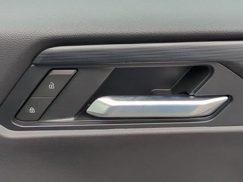 New 2026 GMC Acadia Elevation image 42