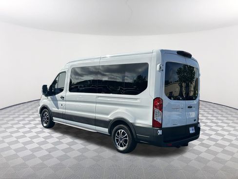 Used 2022 Ford Transit 350 XLT RWD image 7