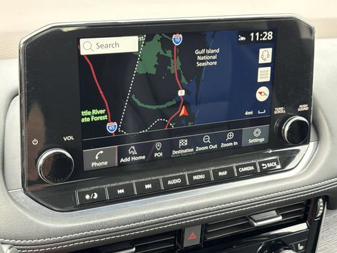 Used 2023 Nissan Rogue Platinum w/ Platinum Premium Package FWD image 23