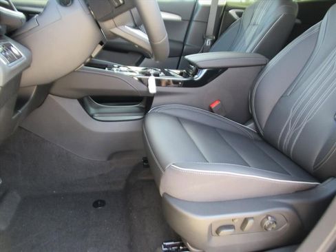 New 2026 Buick Envision Avenir image 16