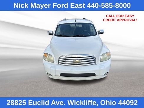 Used 2011 Chevrolet HHR LT w/ LT Preferred Equipment Group image 2