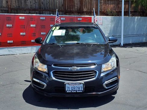 Used 2015 Chevrolet Cruze LT FWD image 3