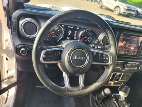 Used 2019 Jeep Wrangler Unlimited Rubicon image 30