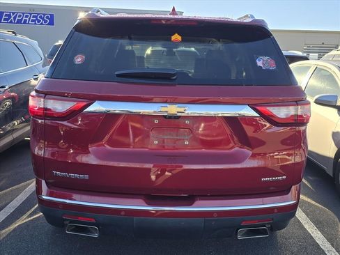 Used 2020 Chevrolet Traverse Premier image 3