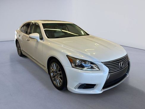 Used 2015 Lexus LS 460 w/ Comfort Package image 1