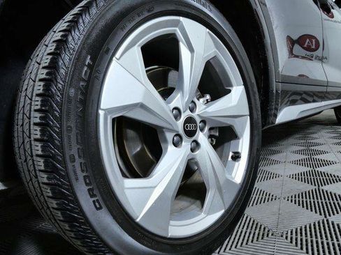 Used 2023 Audi Q5 2.0T Premium Plus w/ Premium Plus Package image 9