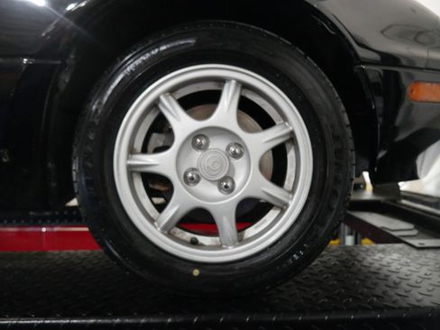 Used 1997 MAZDA MX-5 Miata RWD image 59