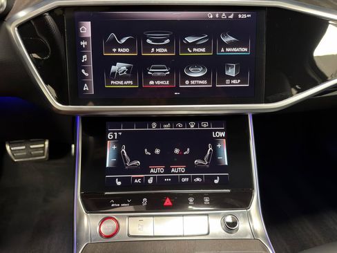Used 2020 Audi S6 Prestige AWD/4WD image 19