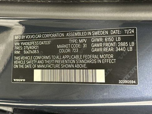 Used 2025 Volvo XC90 B6 Plus w/ Protection Package Premier image 32