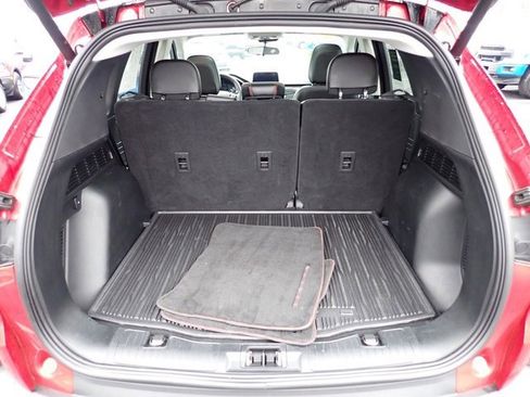 Certified 2022 Ford Escape SEL w/ SEL Stealth AWD Package image 9