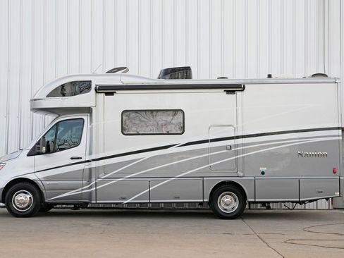 Used 2021 Mercedes-Benz Sprinter 3500 w/ Acoustic Package image 9