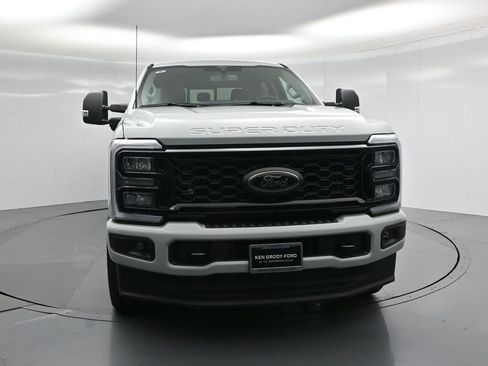 New 2026 Ford F250 XLT w/ XLT Premium Package image 23